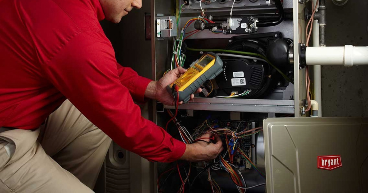 Bryant dealer repairing a Bryant furnace